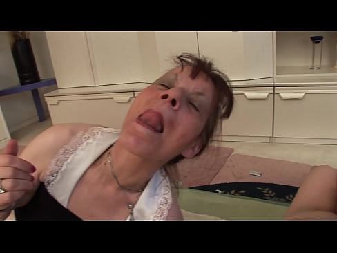 ❤️ Mae gan ddwy nain ac un taid driawd ❌ Fideo porn wrthon ni ❌❤