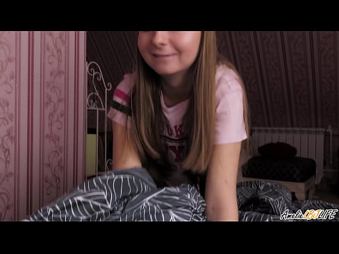 ❤️ Mae Blondie yn Sugno ei BFF yn Ddwfn ac yn Cael Cum Yn Ei Cheg ❌ Fideo porn wrthon ni ❌❤